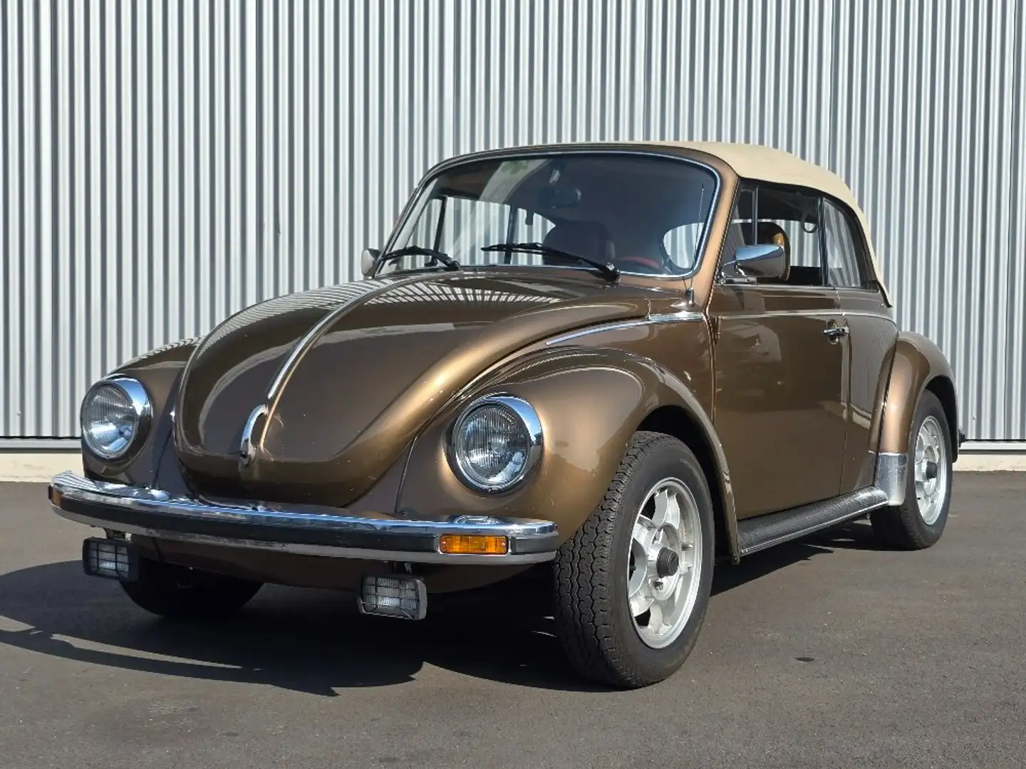 Volkswagen Käfer Cabriolet aus 1. Hand Braun - 1