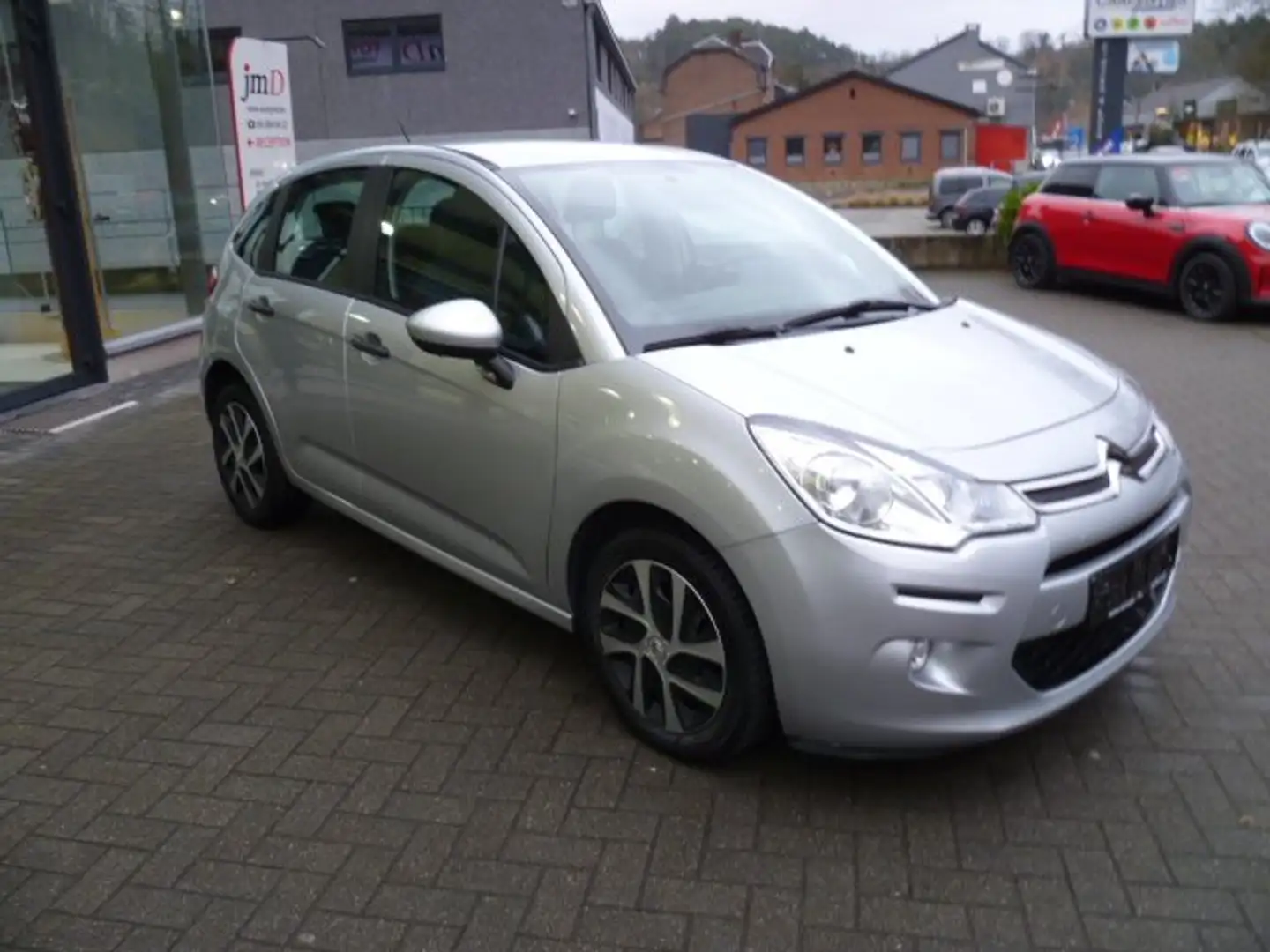 Citroen C3 1.0 PureTech Attraction Grijs - 2