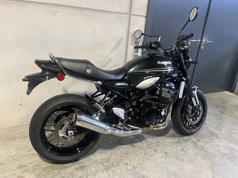 Kawasaki Z900RS - foto 3