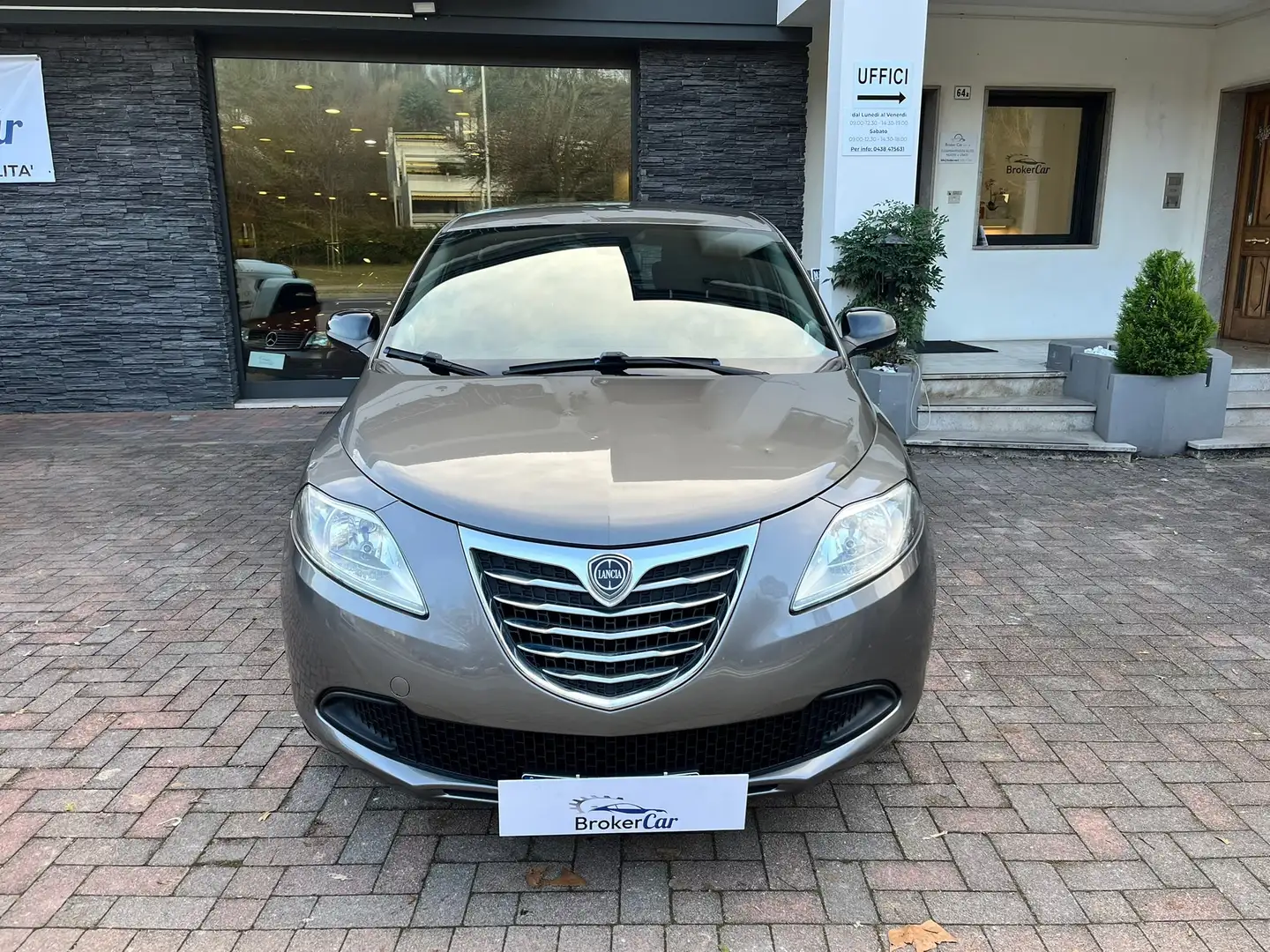 Lancia Ypsilon Ypsilon III 2011 1.2 8v Gold ecochic Gpl 69cv Grau - 2