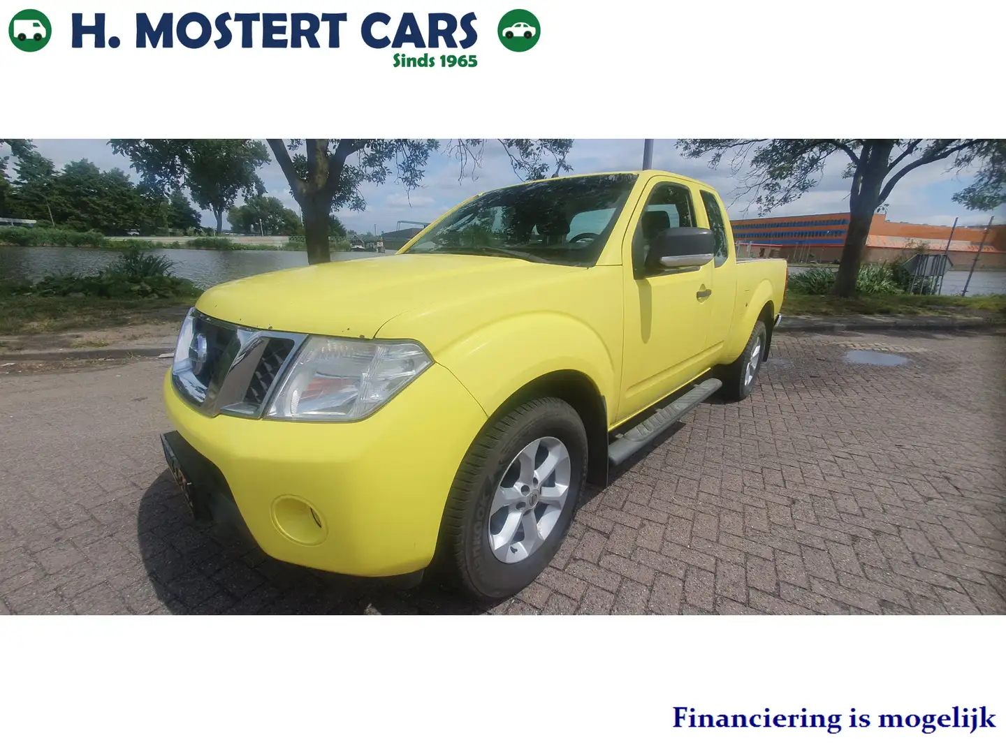 Nissan Navara 2.5 dCi SE King Cab Pick Up Bj. 2011 *APK* 4X4 Air Giallo - 2