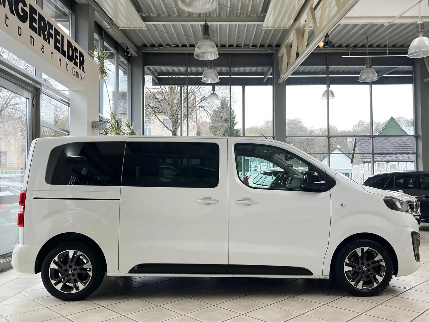 Opel Zafira Life Zafira Life 2.0 M Elegance 8Sitze|AHK|PANO|MASSAGE Blanc - 2