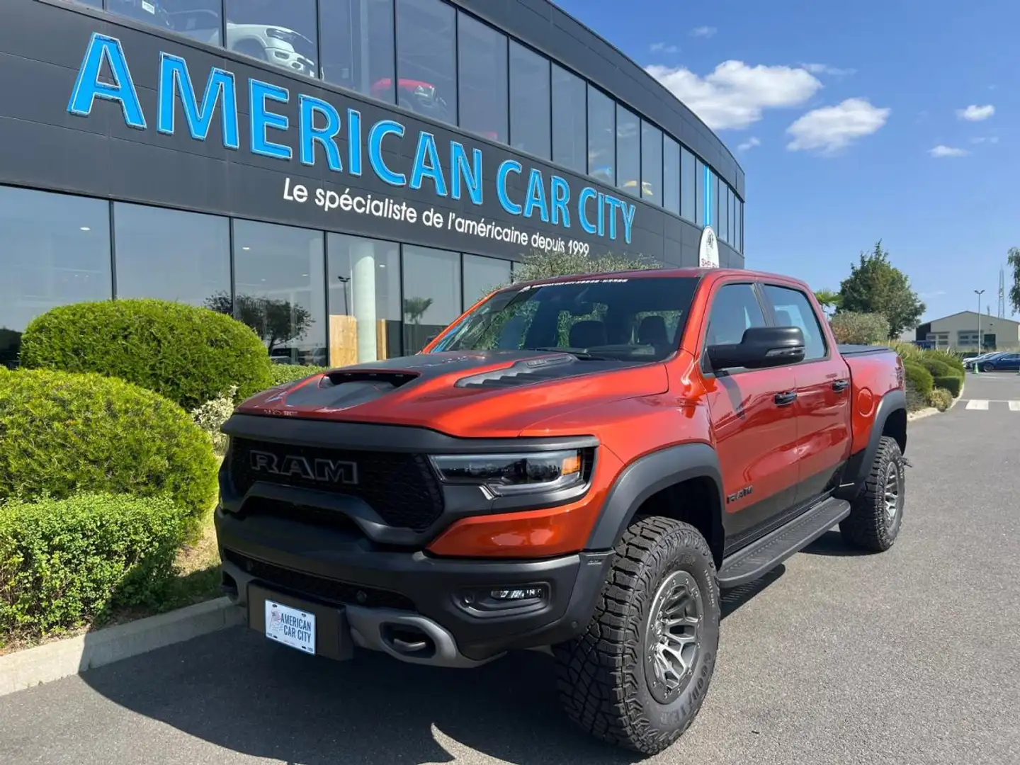 Dodge RAM 1500 CREW CAB TRX FINAL EDITION Orange - 1
