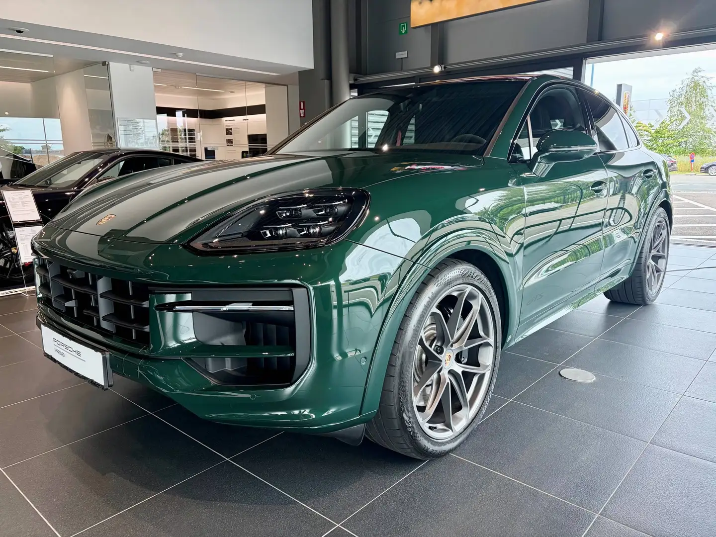 PORSCHE Cayenne Coupe