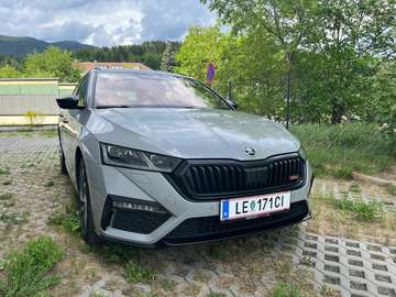 Octavia Combi RS iV 245 DSG