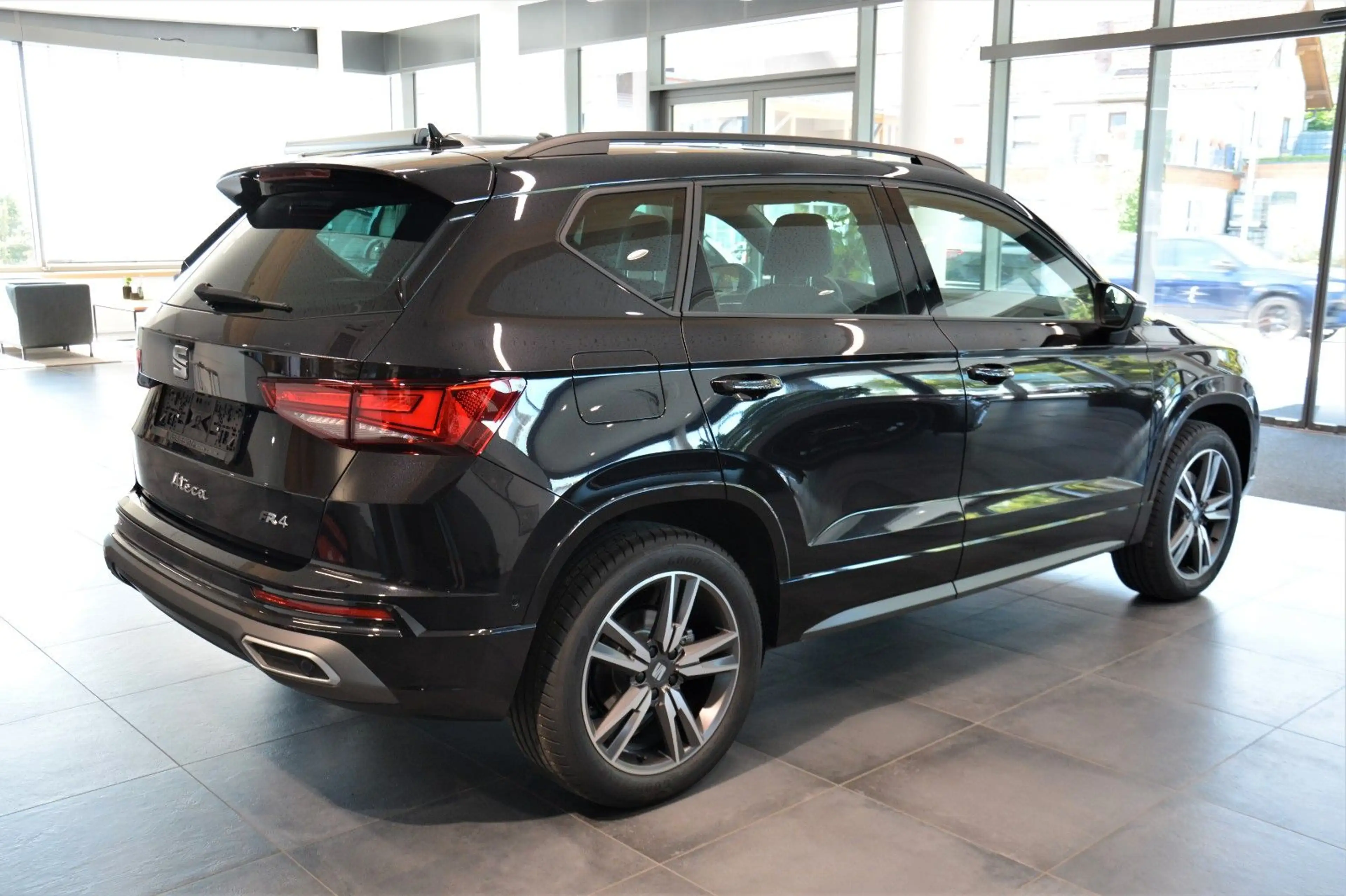 SEAT Ateca Facelift 2.0 TSI DSG 4Drive FR AHK LEDER — photo 4