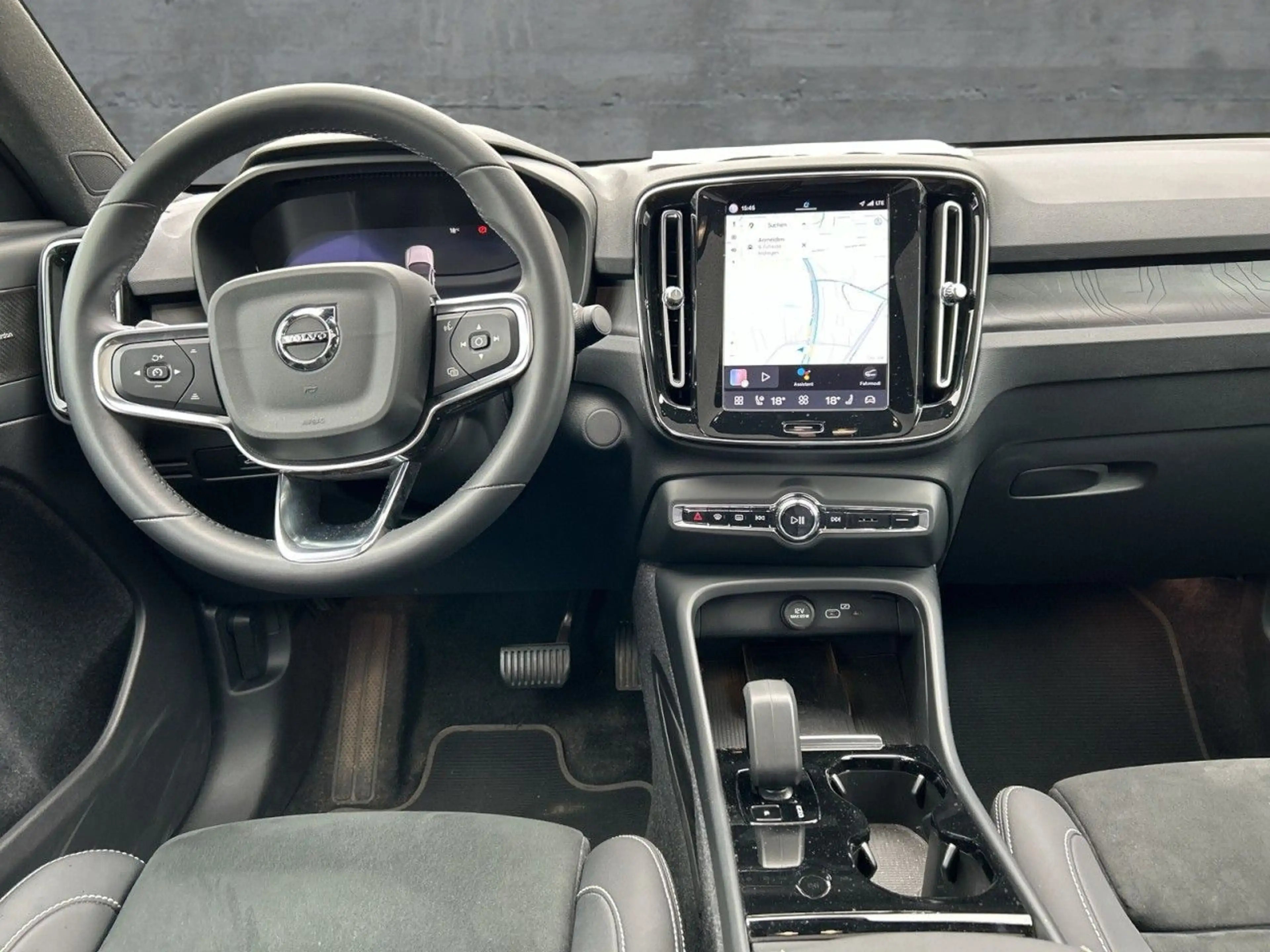 Volvo C40 Recharge Pure Electric 2WD Ultimate Klima Leder — photo 10