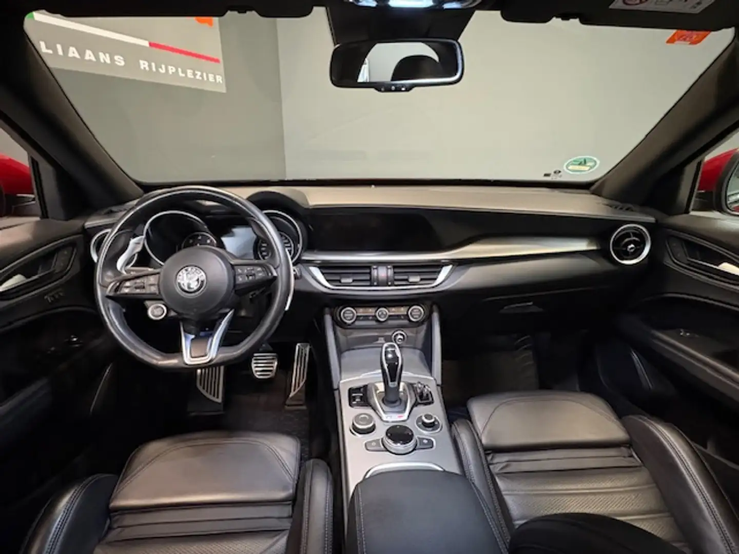 Alfa Romeo Stelvio 2.2 JTD 230pk AWD Veloce Vol opties! Panoramadak, Rosso - 2