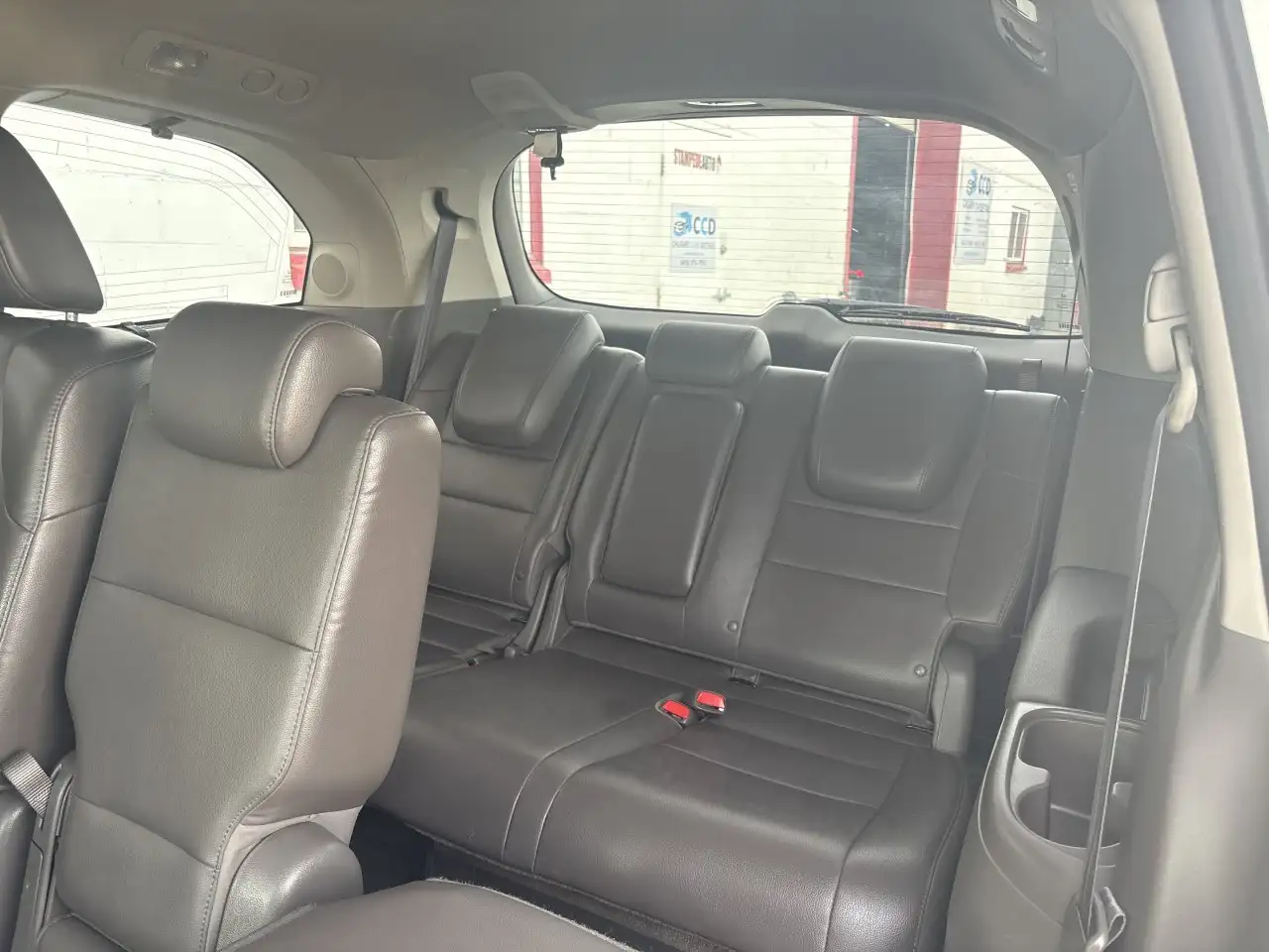 Honda Odyssey снимка Honda Odyssey