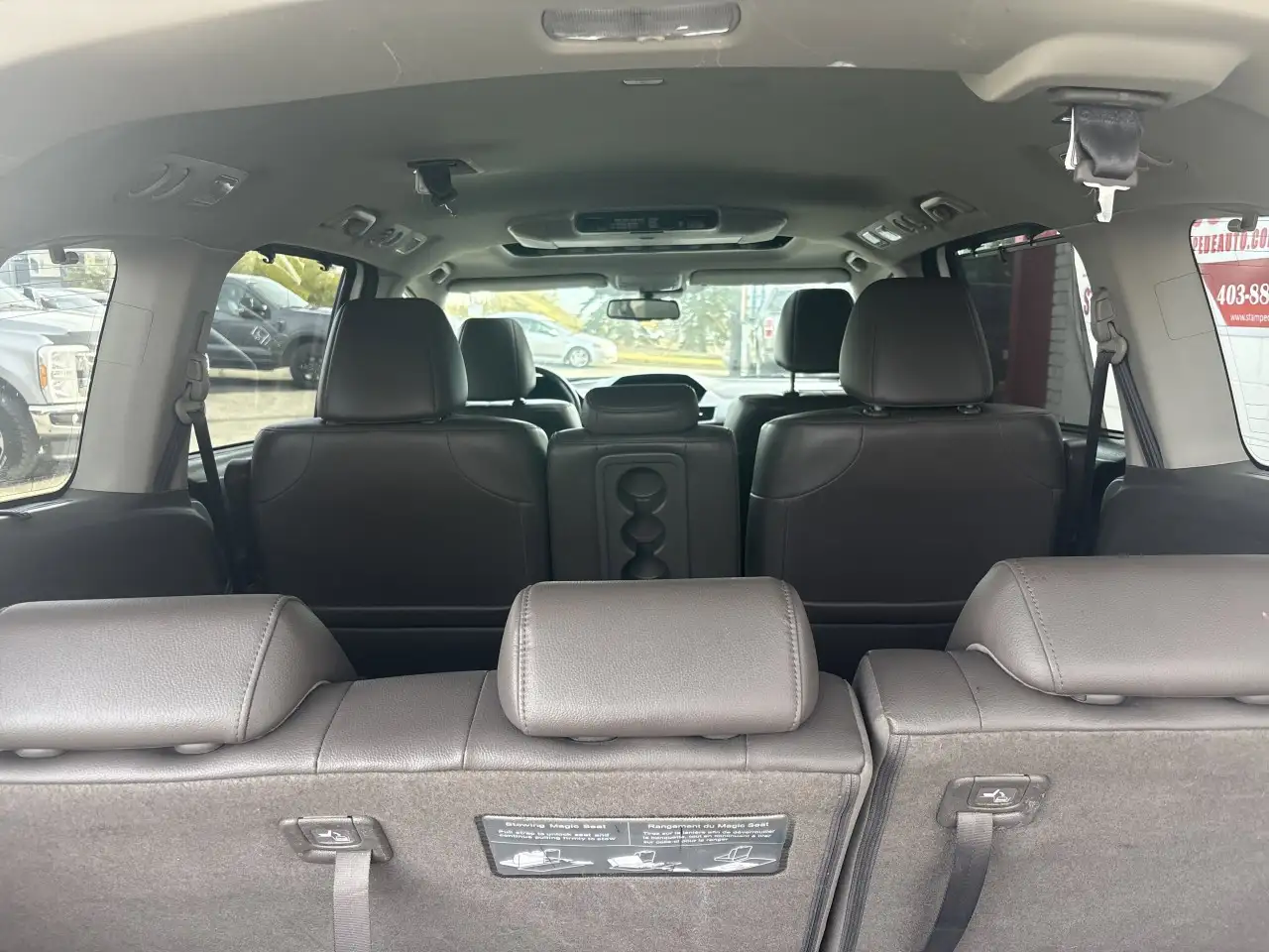 Honda Odyssey снимка Honda Odyssey