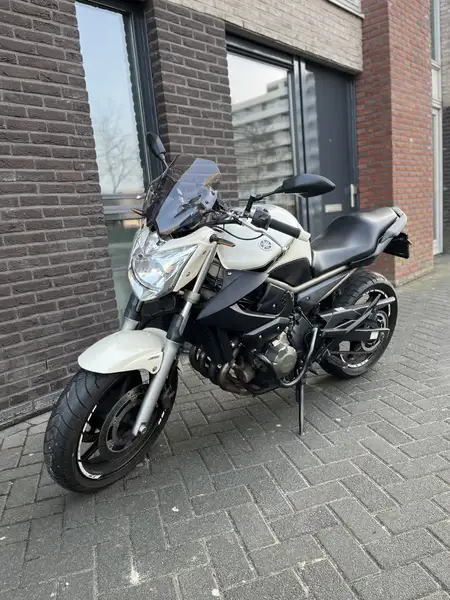 Yamaha XJ 6 - foto 3