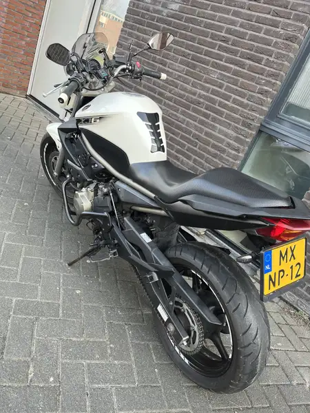 Yamaha XJ 6 - foto 4
