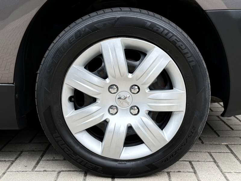 Peugeot Partner Tepee 1.2 PureTech Active — photo 7