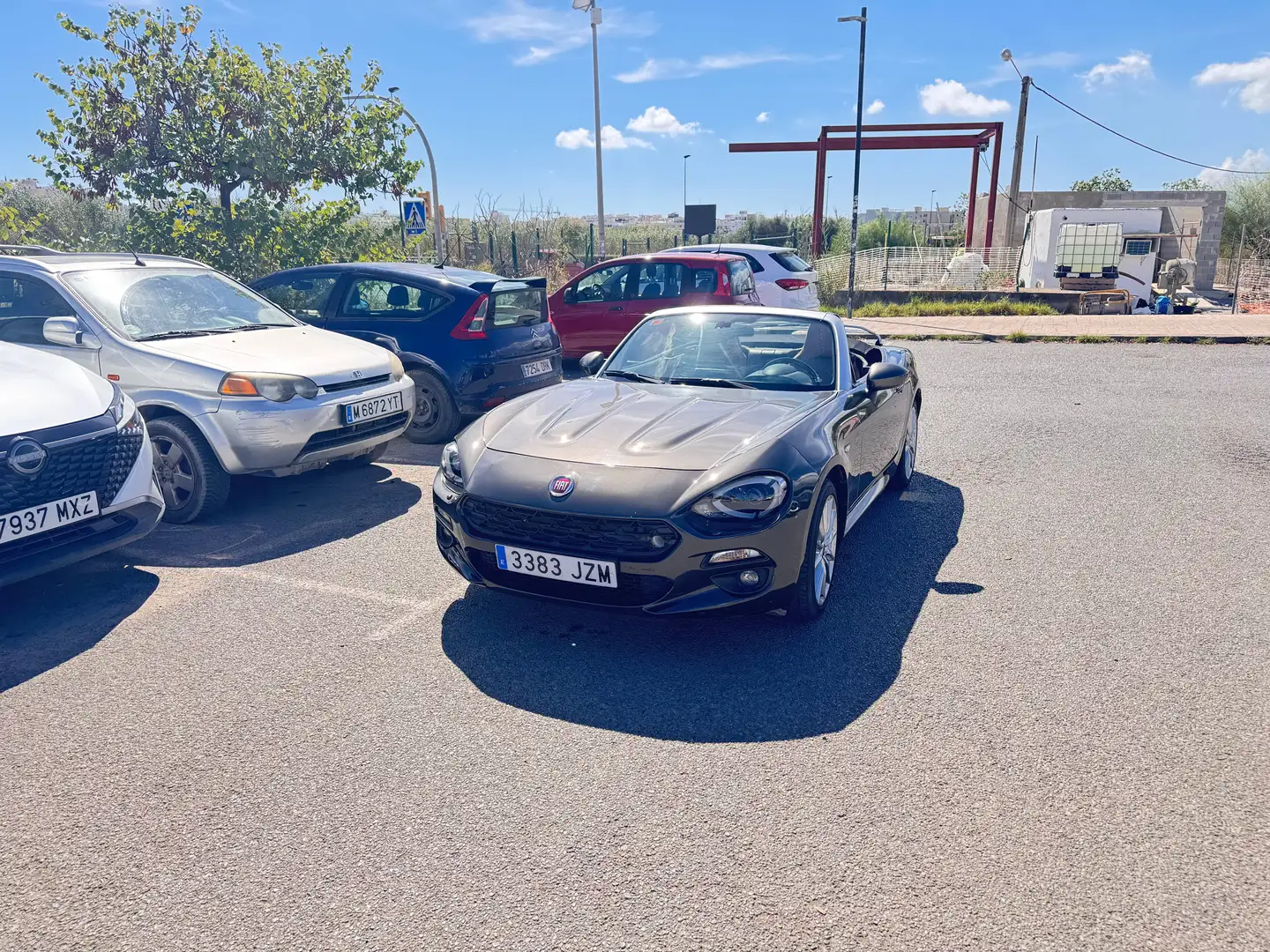 Fiat 124 Spider 124 Spider 1.4 Multiair America Aut. America Marrón - 1