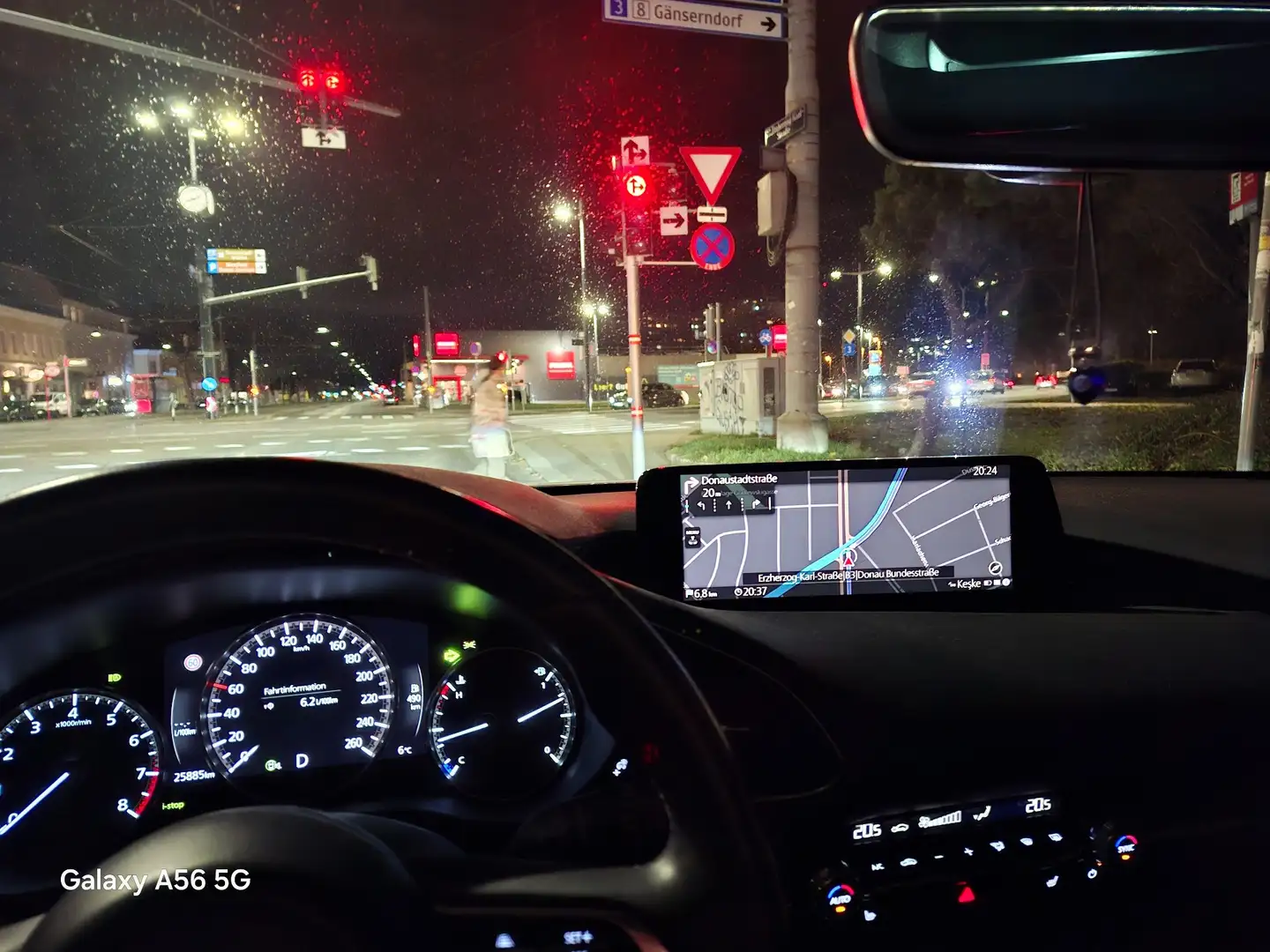 Mazda 3 e-Skyactiv-G150 Exclusive-Line Aut. - 2