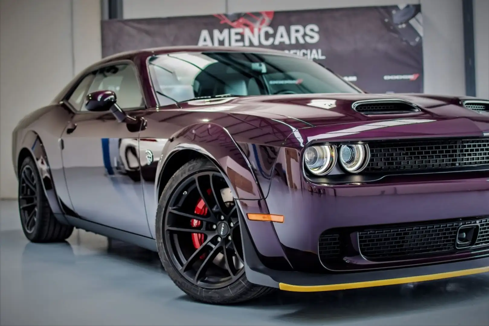 Dodge Challenger SRT Hellcat Redeye JailbreakWB6.2 Supercharged V8 Burdeos - 2