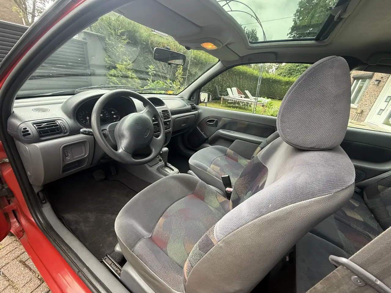Renault Clio 1.6 Automatik Benzinemet 2x Sleute, foto 4