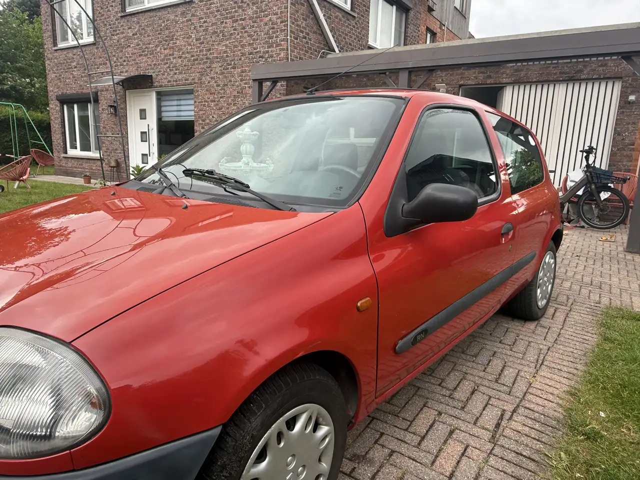 Renault Clio 1.6 Automatik Benzinemet 2x Sleute, foto 5