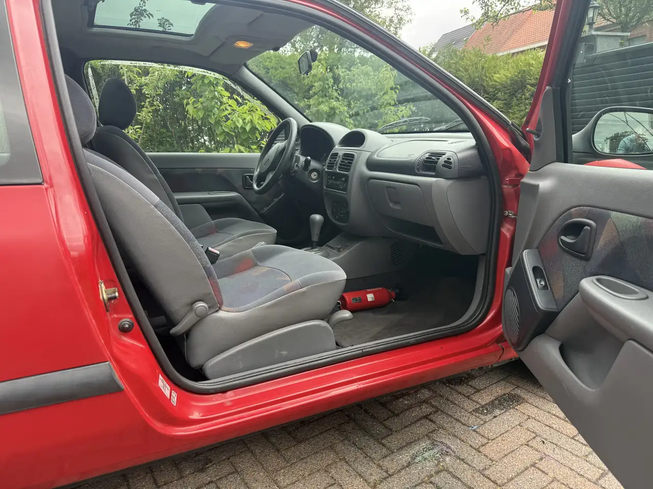Renault Clio 1.6 Automatik Benzinemet 2x Sleute, foto 1