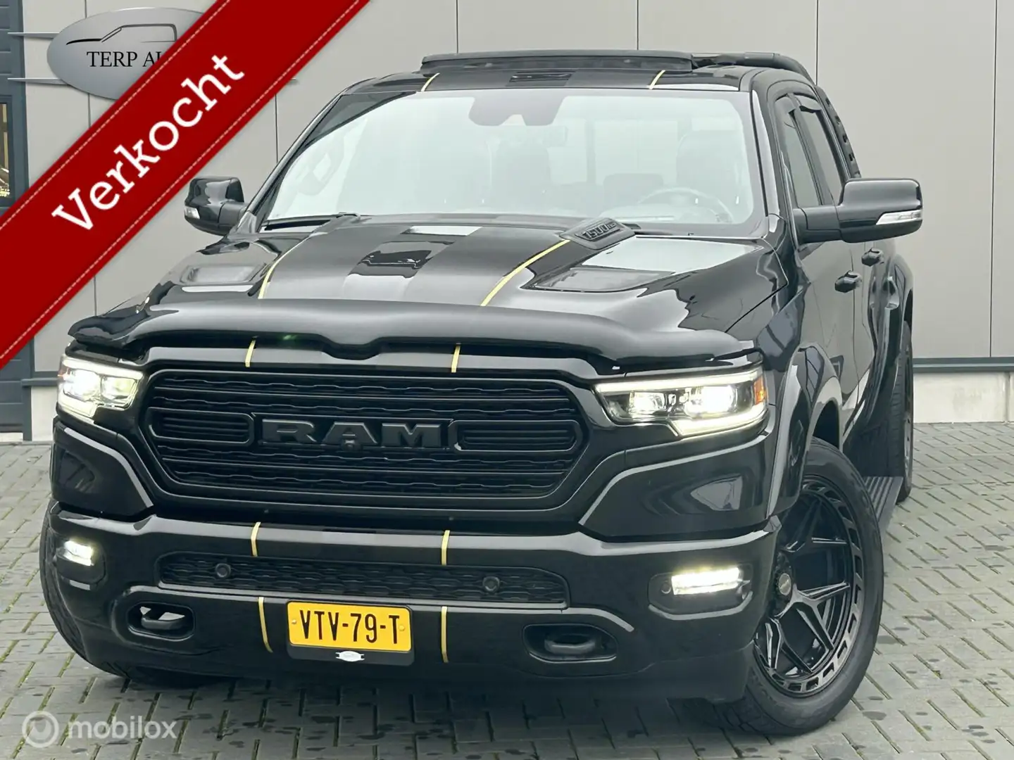 Dodge RAM 1500 4X4 5.7 V8 4x4 Crew Cab Limited Schwarz - 1