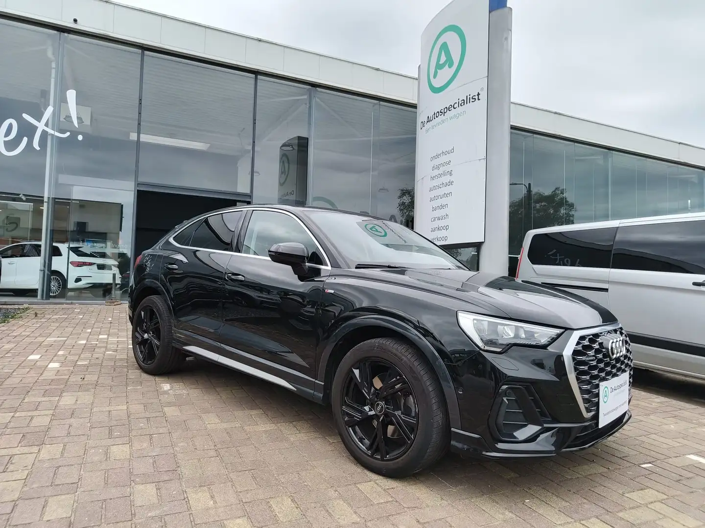 Audi Q3 Q3 40 TFSI Sportback quattro S tronic - 1