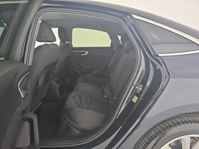 Audi A5 view 10