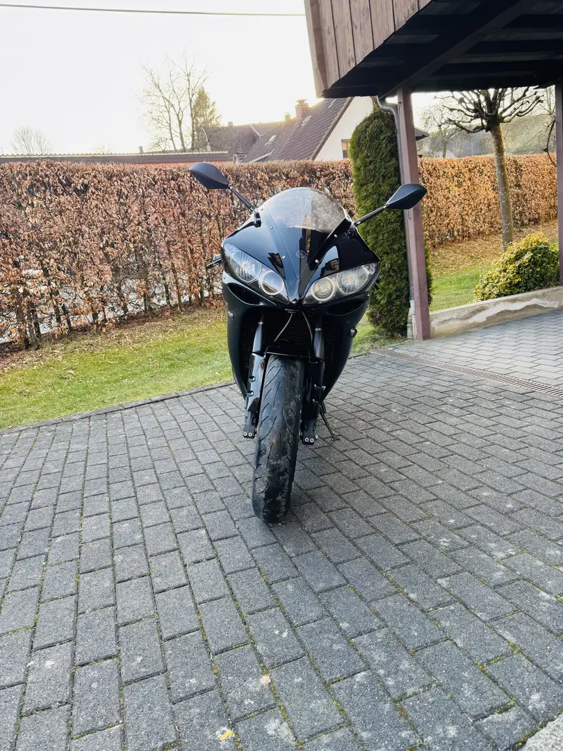 Yamaha YZF-R1 Negro - 1