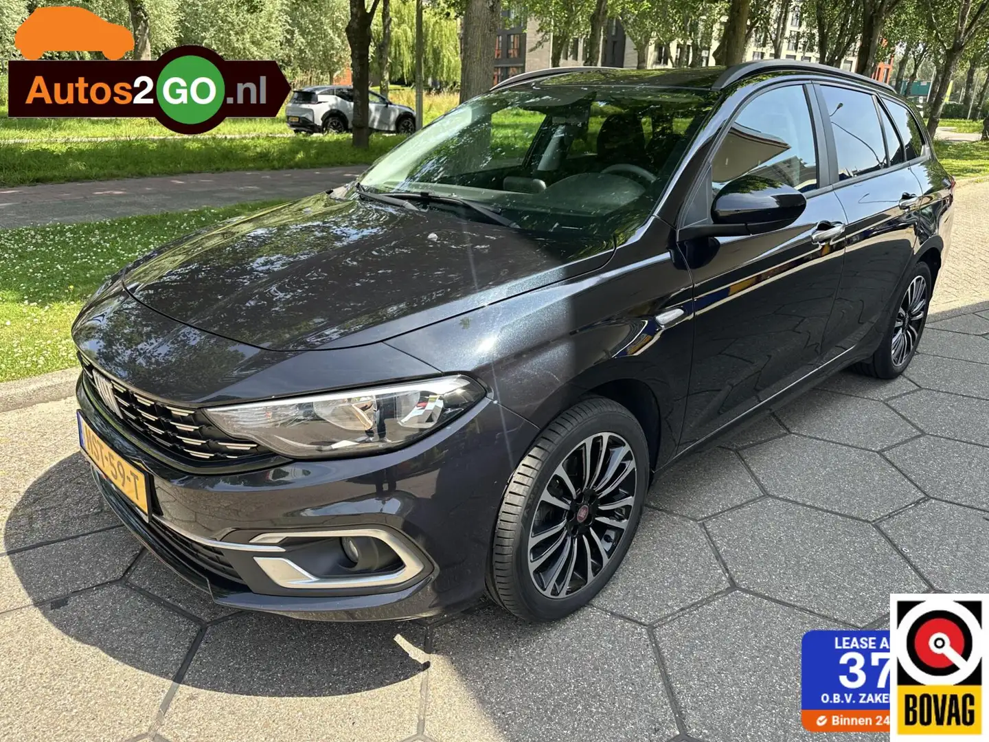 Fiat Tipo 1.5 Hybrid Bleu - 1