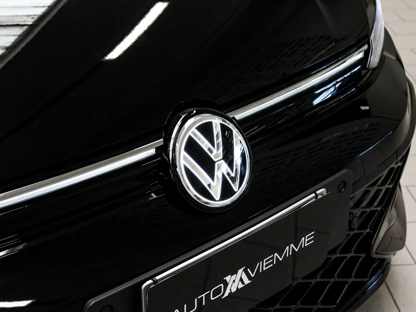 Volkswagen Golf R-Line 150 cv dsg 2.0 tdi Nero - 2