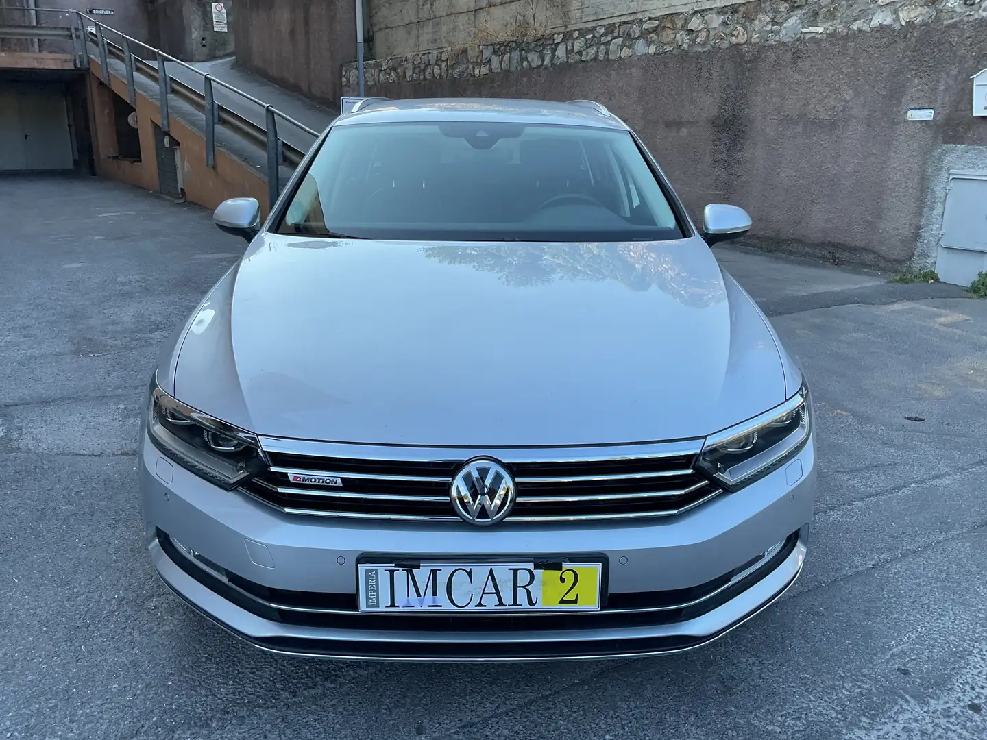 Volkswagen Passat 2.0 TDI Executive 4Motion 190CV DSG Argento - 2