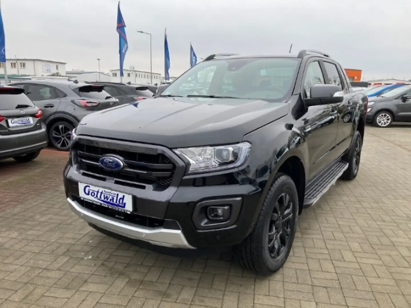 Ford Ranger Doka 4x4 Wildtrak LED Navi Keyless e-Sitze ACC Par Noir - 1