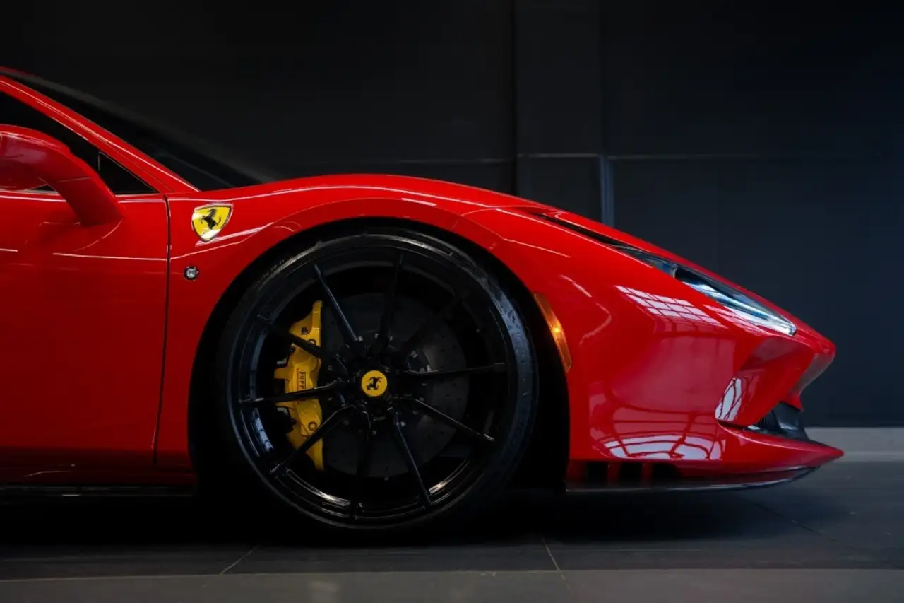 Ferrari F8 Tributo fotografie Ferrari F8 Tributo