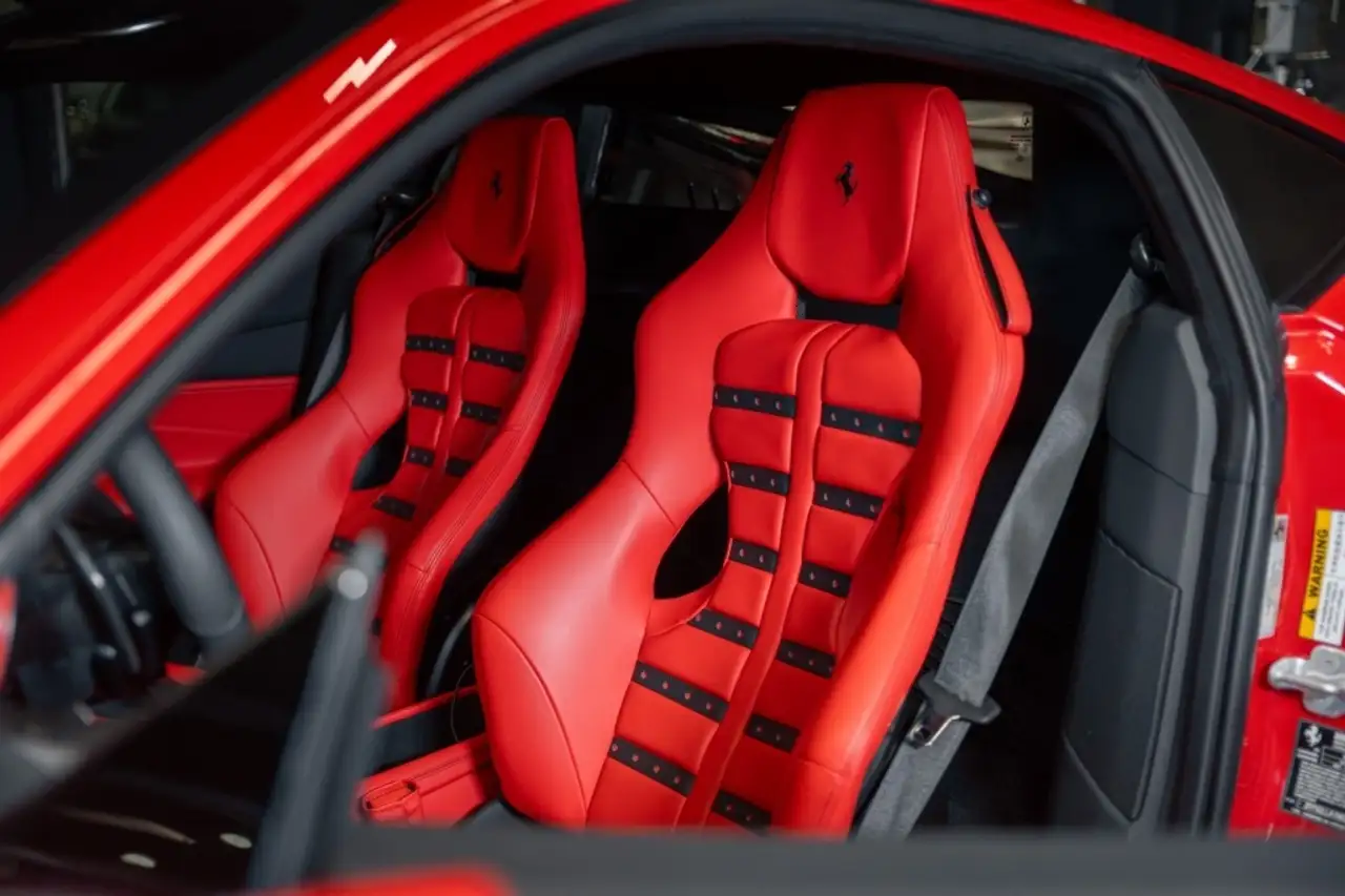 Ferrari F8 Tributo fotografie Ferrari F8 Tributo
