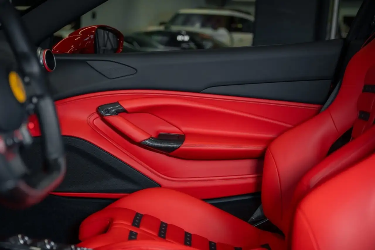Ferrari F8 Tributo fotografie Ferrari F8 Tributo