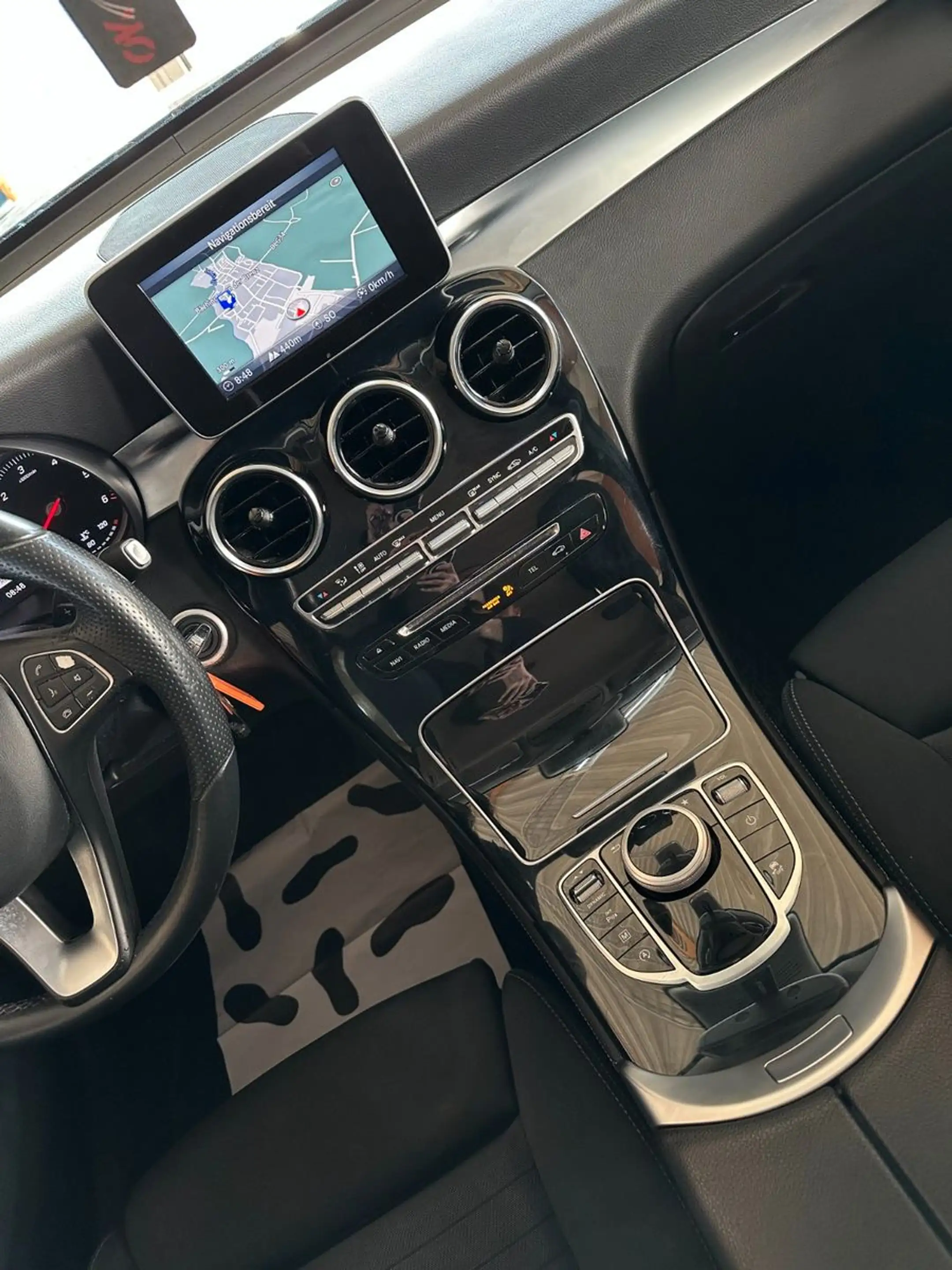 Mercedes-Benz GLC 220 d 9G 4M Exclusive*SHZ*PDC*Temp*Navi*LED — photo 11