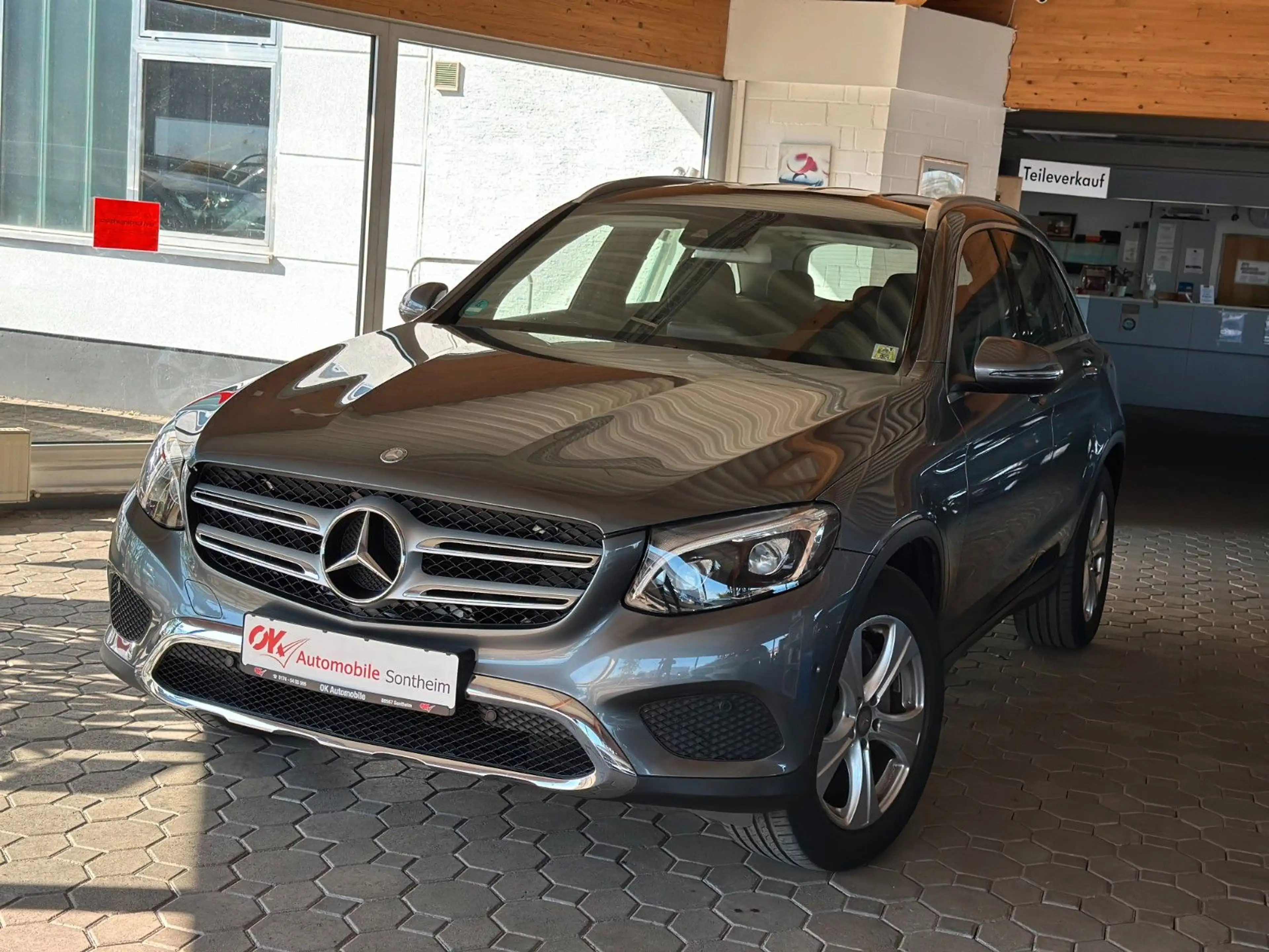 Mercedes-Benz GLC 220 d 9G 4M Exclusive*SHZ*PDC*Temp*Navi*LED
