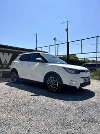 Tivoli e-XDi 160 2WD Sapphire