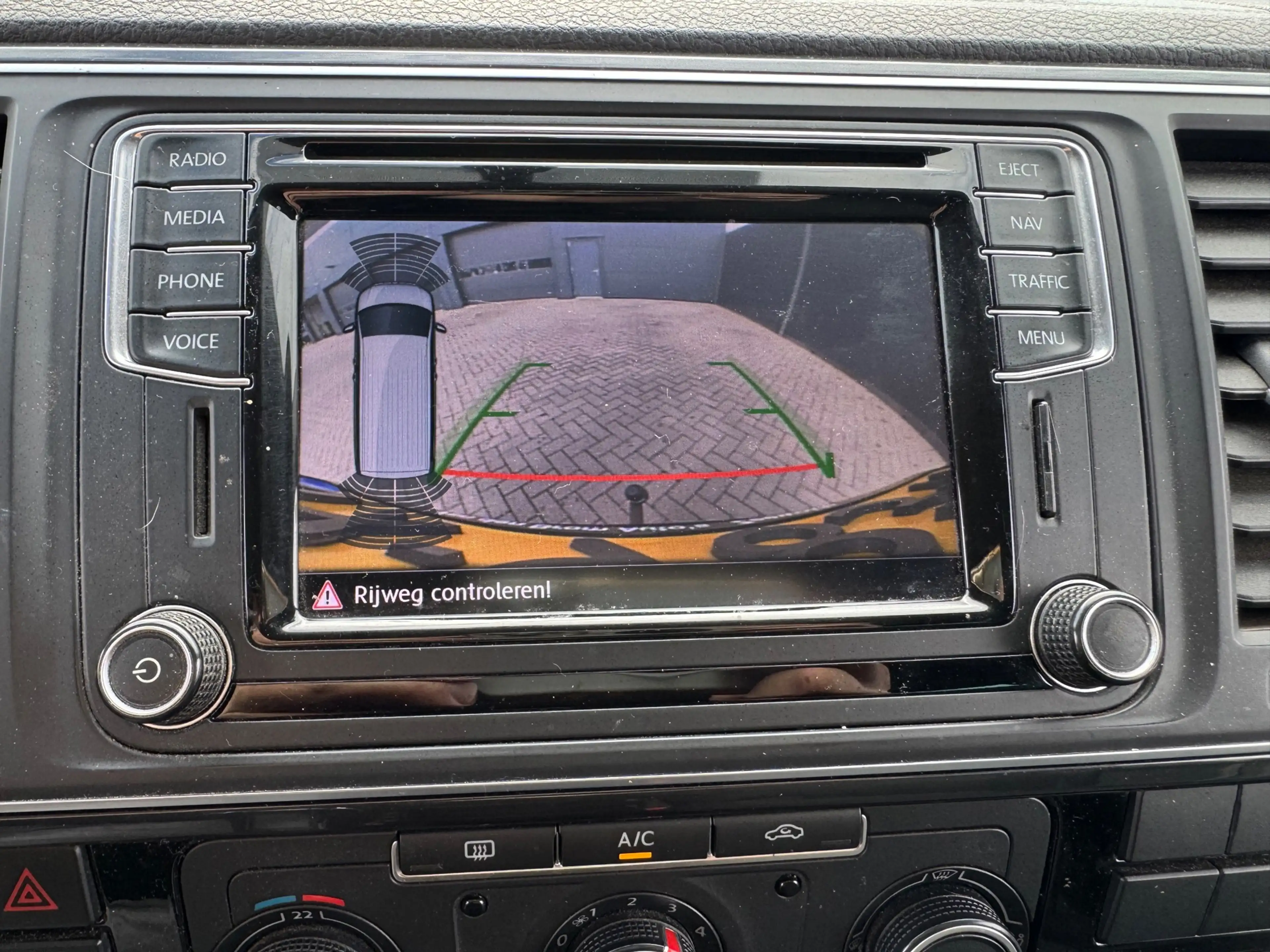 Volkswagen Transporter 2.0 TDI L2H1 DC Highline / Automaat / Dubbel cabin — photo 15
