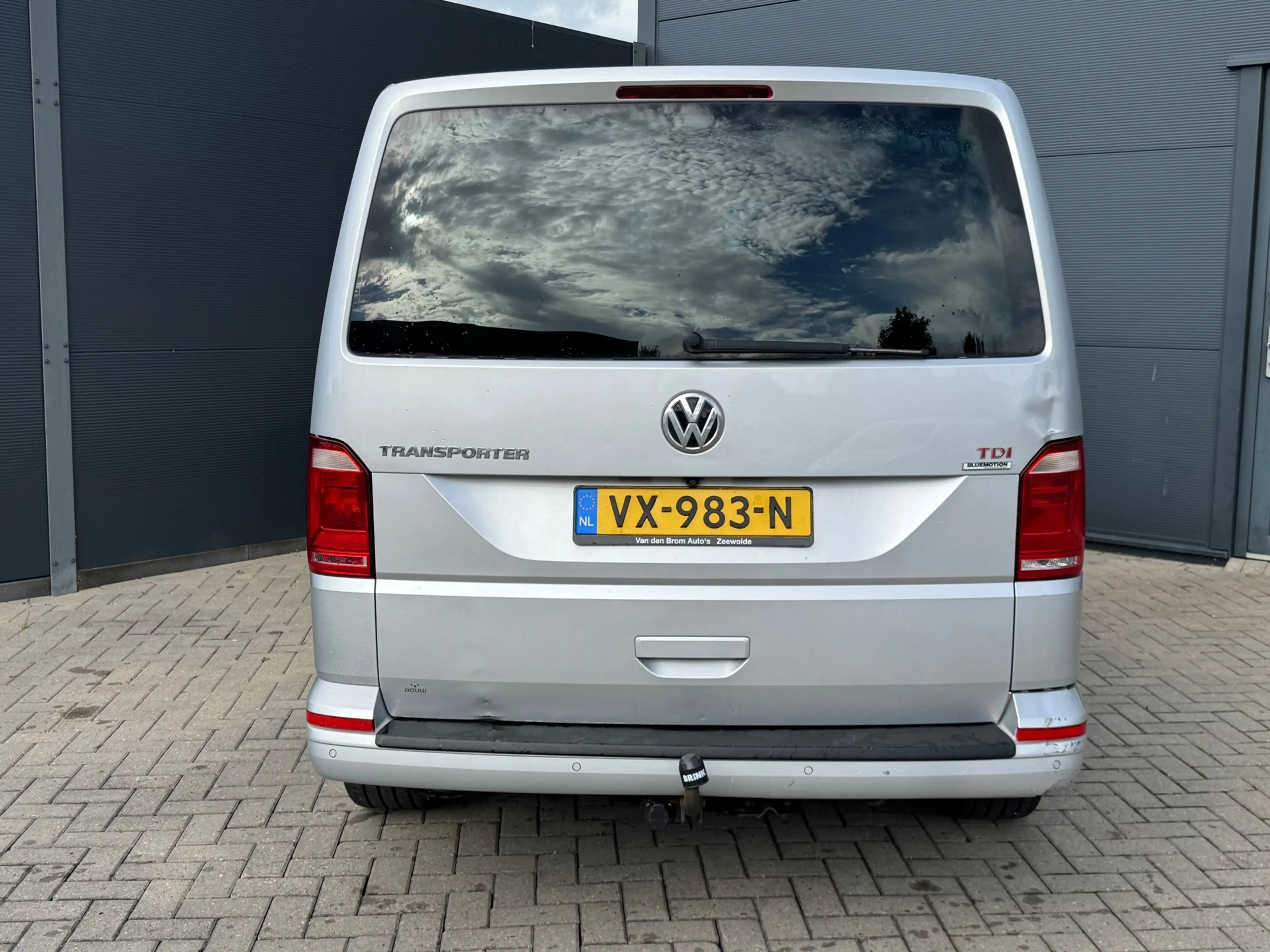 Volkswagen Transporter 2.0 TDI L2H1 DC Highline / Automaat / Dubbel cabin — photo 10