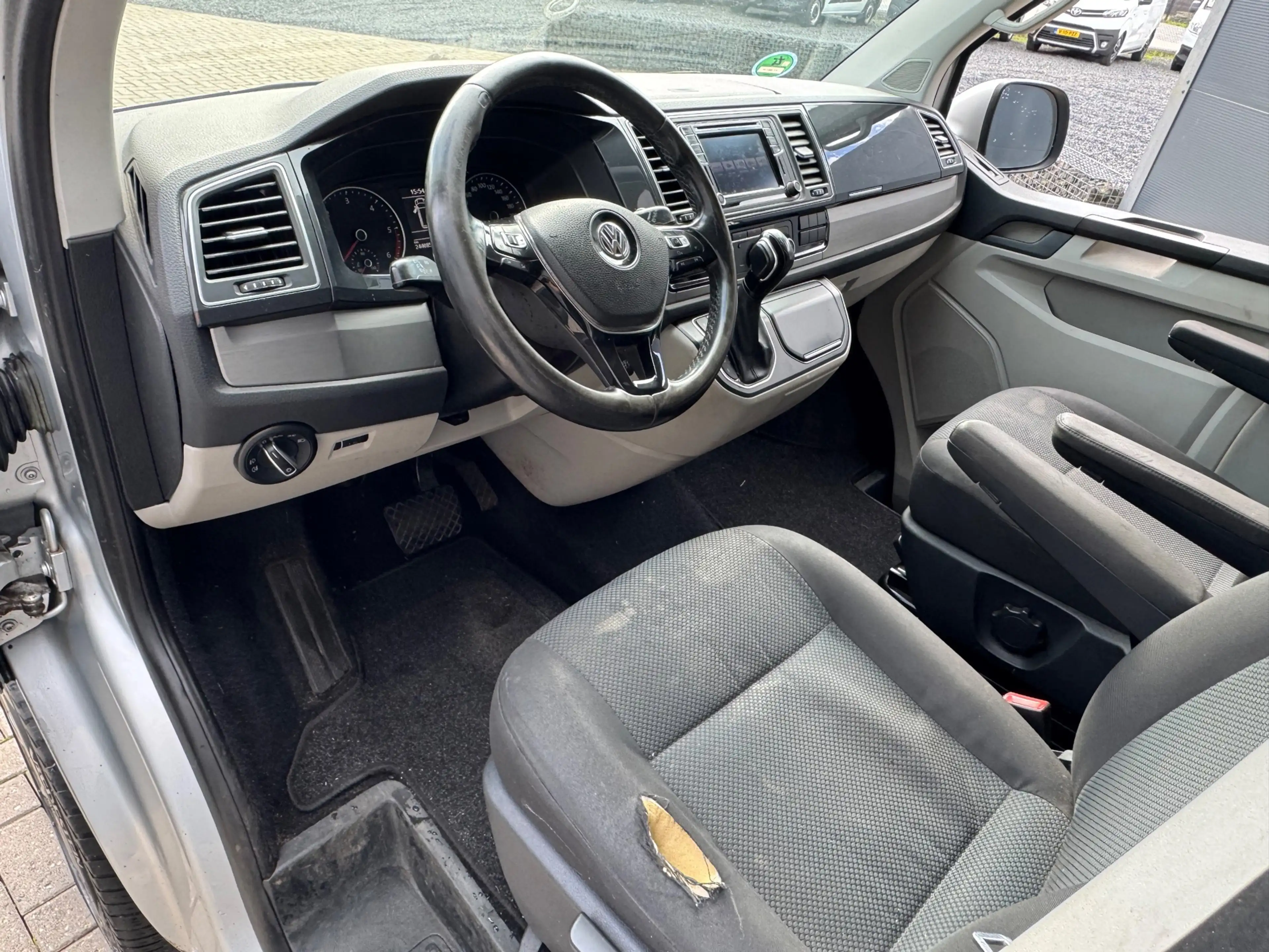 Volkswagen Transporter 2.0 TDI L2H1 DC Highline / Automaat / Dubbel cabin — photo 5