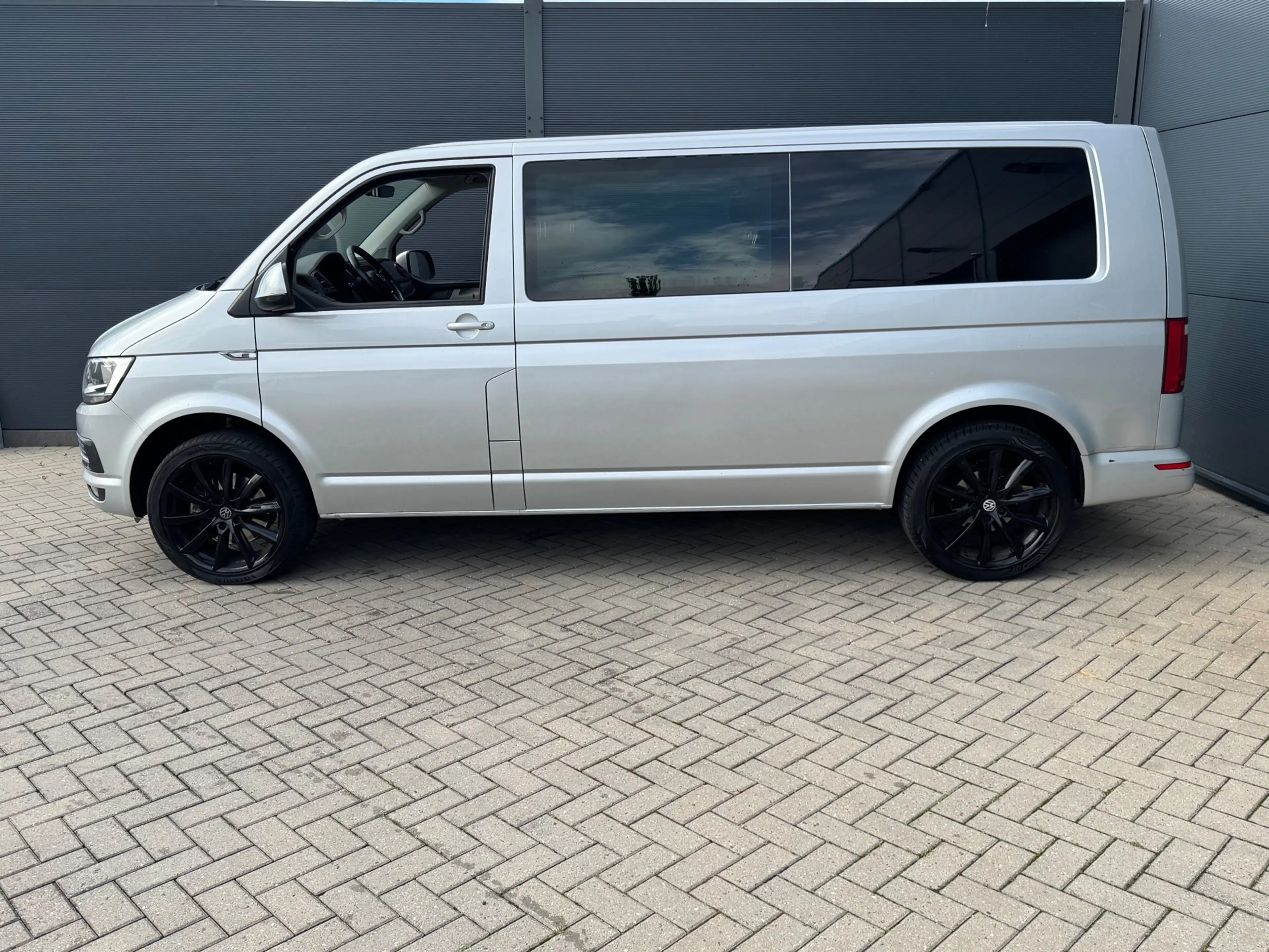 Volkswagen Transporter 2.0 TDI L2H1 DC Highline / Automaat / Dubbel cabin — photo 8
