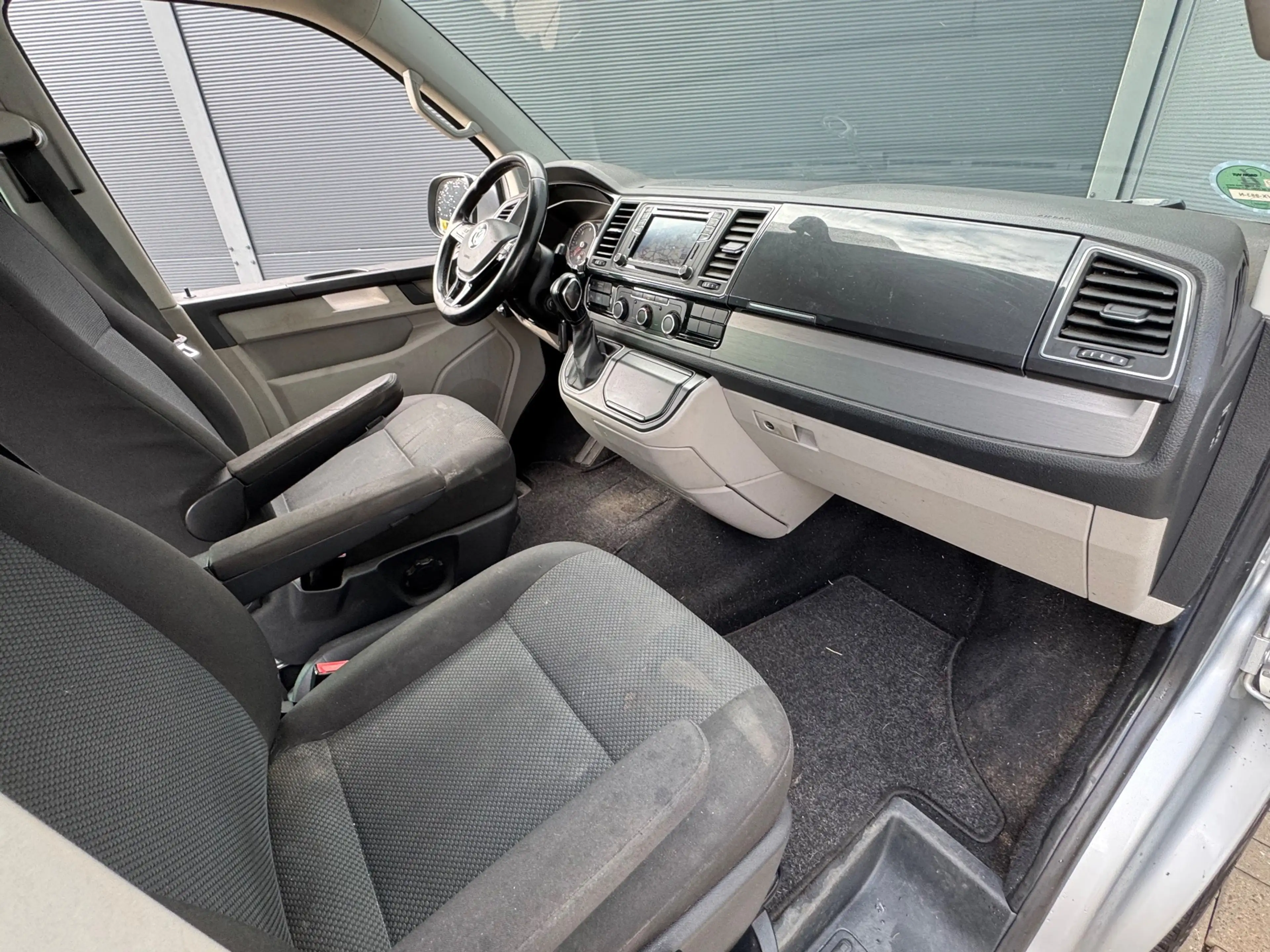 Volkswagen Transporter 2.0 TDI L2H1 DC Highline / Automaat / Dubbel cabin — photo 16