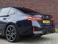BMW 550 5-serie 550e xDrive | M-Performance - Pano - Trekh Blauw - thumbnail 25