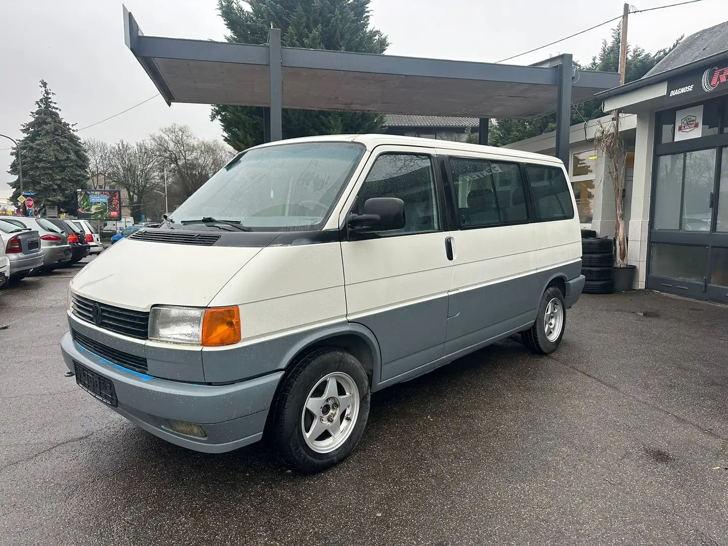 Volkswagen T4 Allstar VW T4 Multivan Allstar 2.5 Automatik Klassiker Weiß - 1