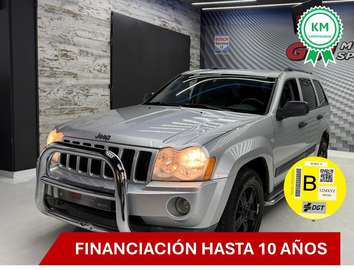 3.0CRD Laredo Aut.