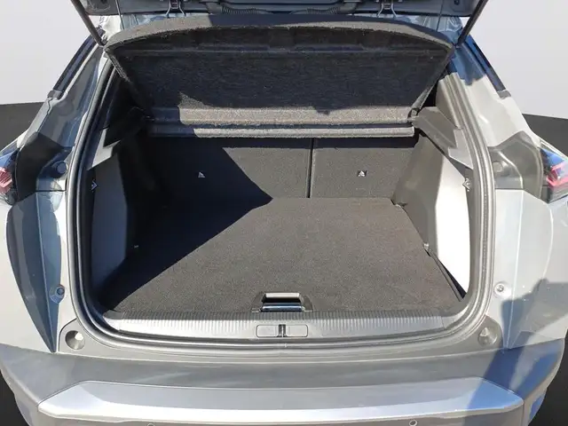 Peugeot 2008 view 7