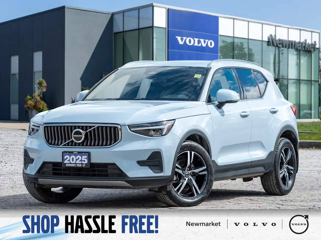 2025 Volvo XC40