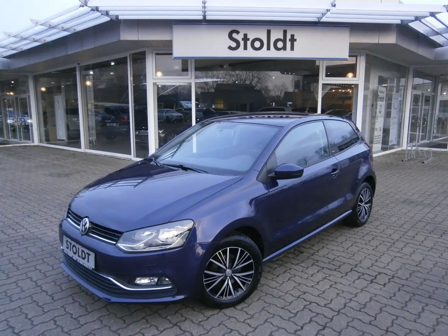 Volkswagen Polo Allstar 1.0, 5-Gang Bleu - 1