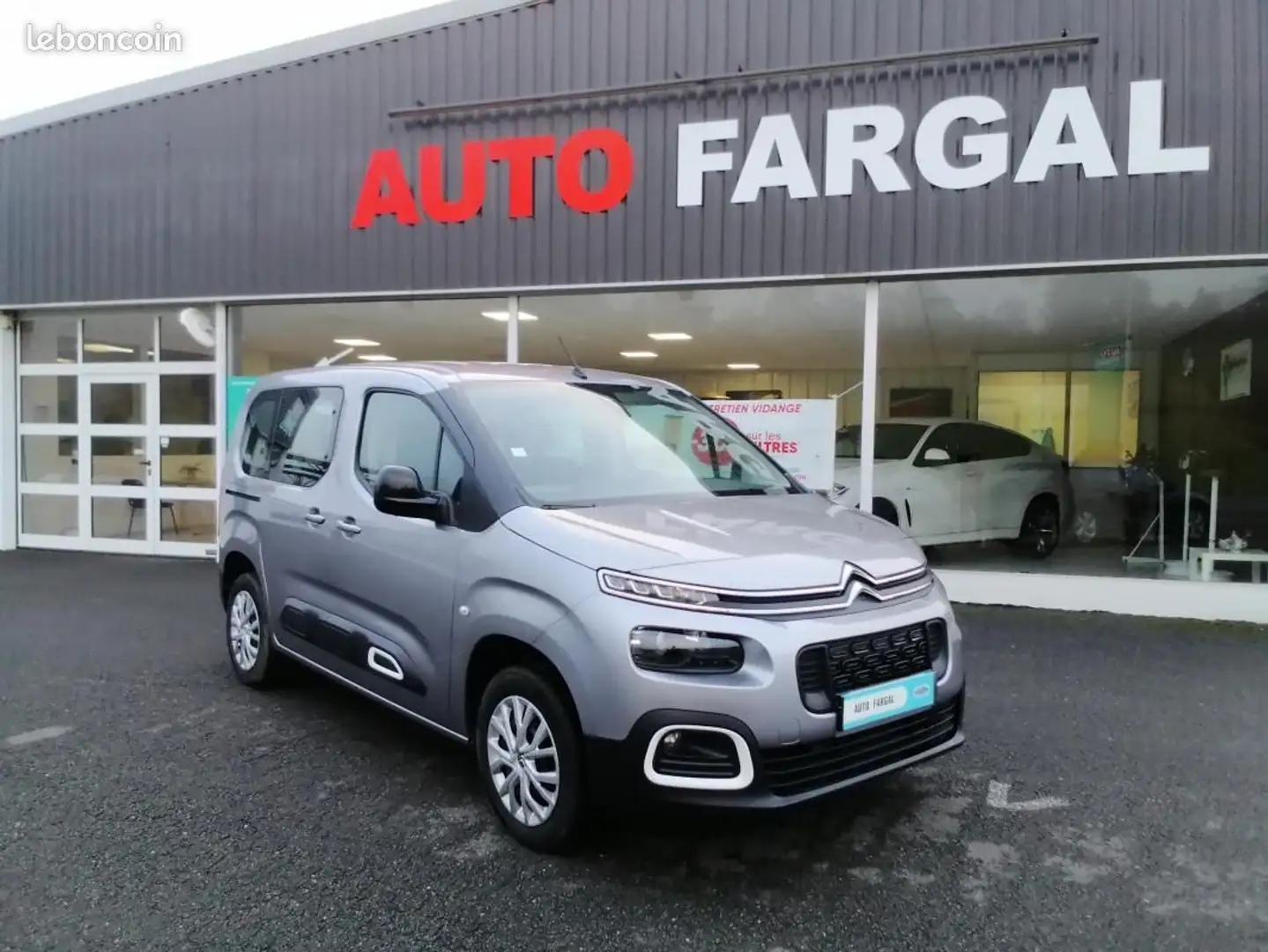 Citroen Berlingo Citroën Taille M BlueHDi 100 S&S BVM6 Feel Gris - 1