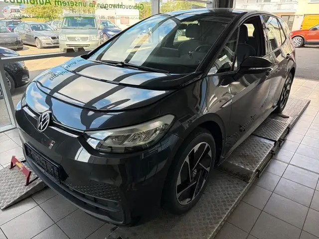 Volkswagen ID.3 Pro Performance Life Navi SHZ ACC LED PDC